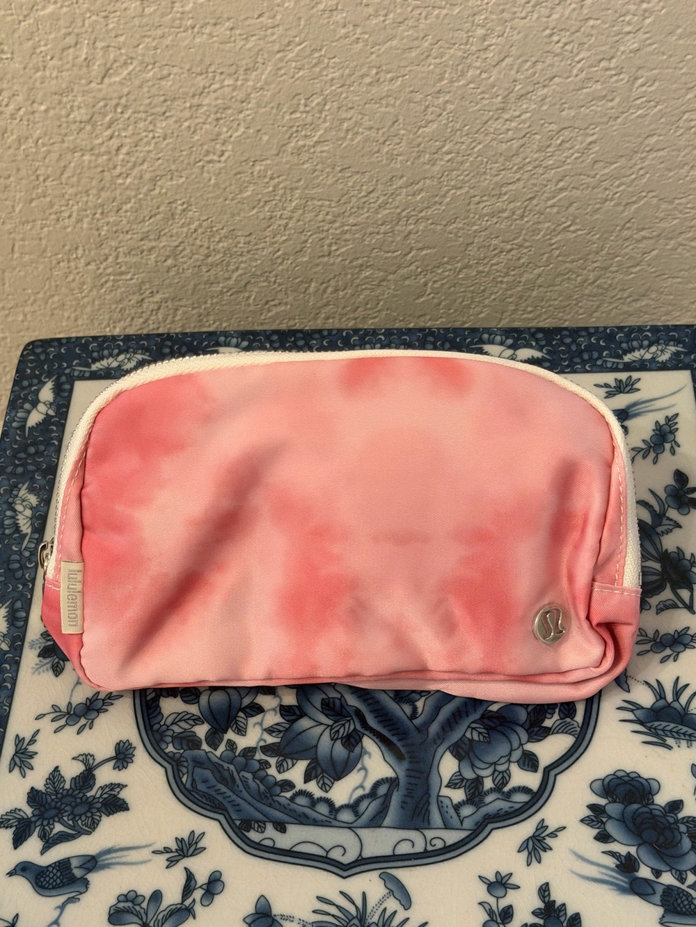 lululemon athletica Pink Tie-Dye Belt Bag NWT